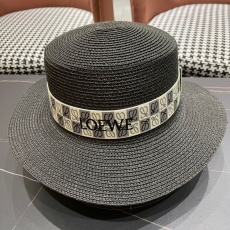 Loewe Caps